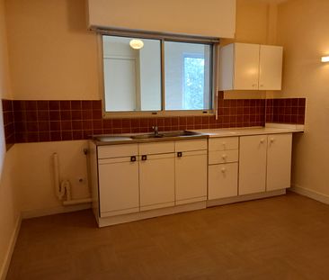 Location Appartement 2 pièces 60m² - Photo 2