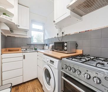 2 bedroom maisonette to rent - Photo 1