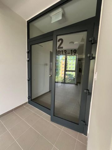 Pronájem bytu 1+kk 29 m2 - Fotografie 5