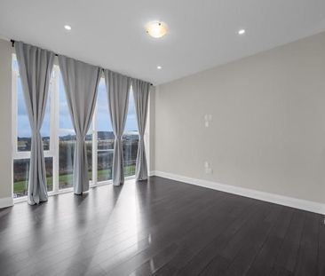 For Lease - 16 Concord Place Unit# 320, Grimsby, Ontario - Photo 2