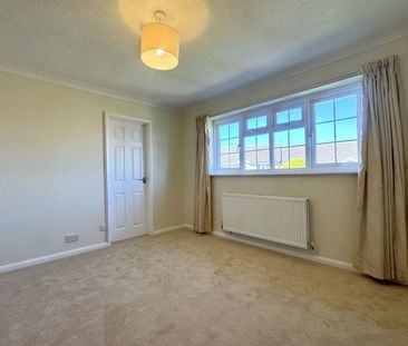 4 bedroom detached house to rent - Photo 5
