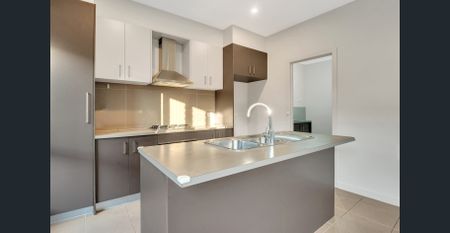 PERFECT LOCATION IN CRAIGIEBURN - Photo 5