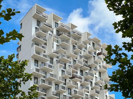 Urbanes Wohnen: 64m² | Wohnung mit zwei Balkonen im 18. OG | The Metropolitan | ab sofort verfügbar - Photo 5