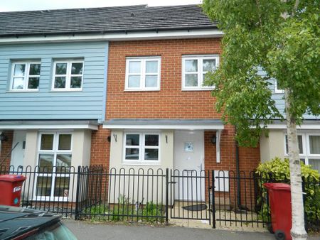 2 bedroom terraced house to rent - Photo 4