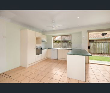 35 Campbell Street, Wakerley, Qld 4154 - Photo 1