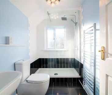 2 bedroom end of terrace house to rent - Photo 6