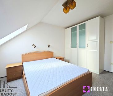 Pronájem domu 200 m² s pozemkem 182 m² - Photo 5