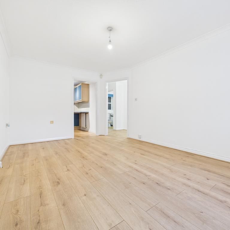 1 bedroom maisonette to rent - Photo 1