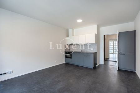 Pronájem bytu 1+kk 30 m² - Fotografie 5