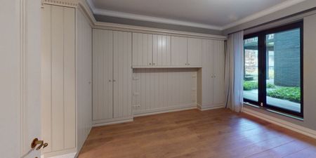 Appartement te huur in Antwerpen voor € 1.950 met 2 slaapkamers - Photo 3