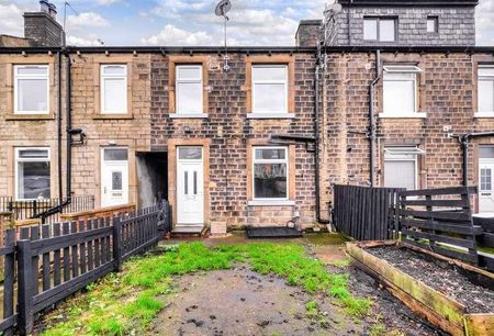 Broomfield Road, Marsh, Huddersfield, HD1 - Photo 2