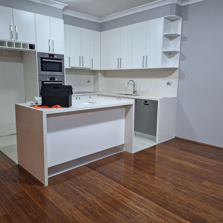 Kogarah - Photo 1