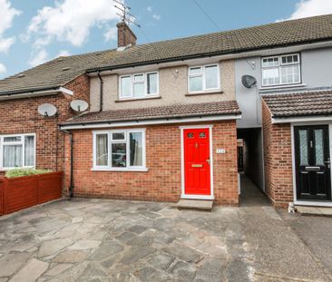 Three-Bedrooms Terraced House - Photo 4