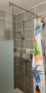 Location Appartement 2 pièces 53m² - Photo 4