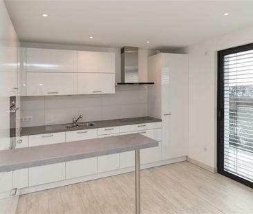 Location Appartement 105.03 M² SIERENTZ 2 400 € - Photo 2