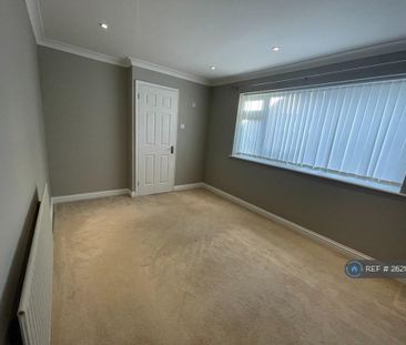 2 bedroom bungalow to rent - Photo 3