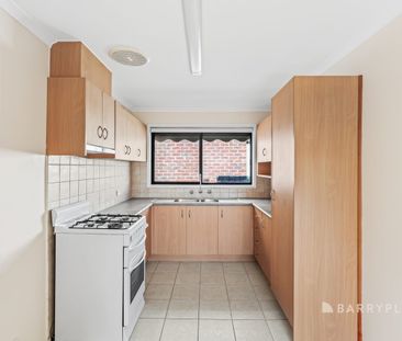 Perfectly Positioned Villa Unit - Photo 2