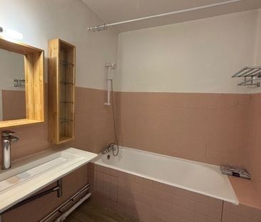 Location Appartement 5 pièces 98m² BORDEAUX 33200 - Photo 4