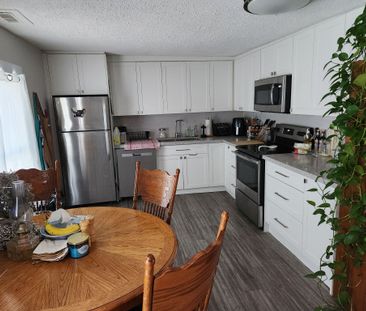 For Lease - 20 Hetherington Street Unit# 2, St. Catharines, Ontario - Photo 3