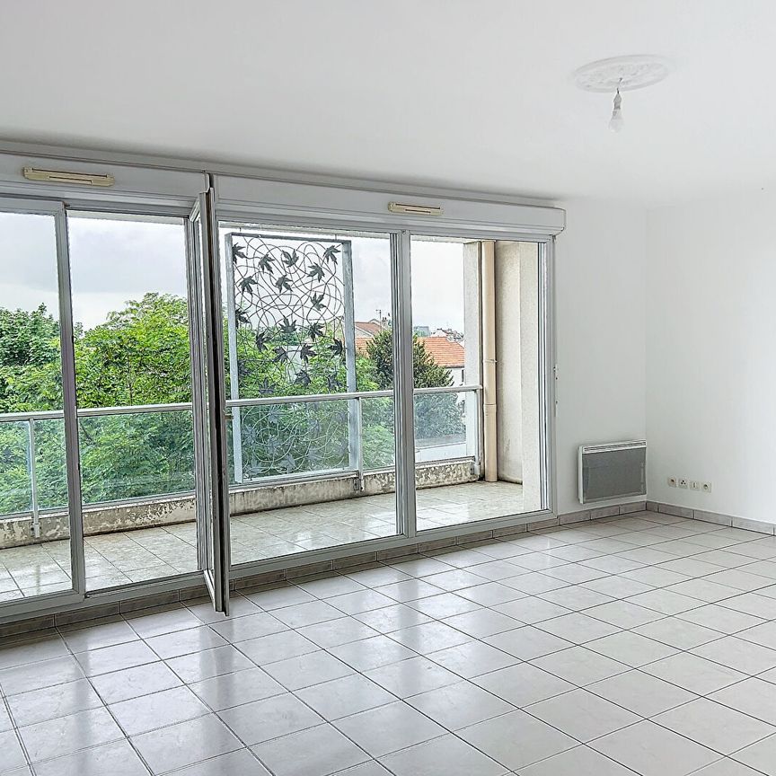 Appartement à louer - REIMS - BETHENY - Photo 1