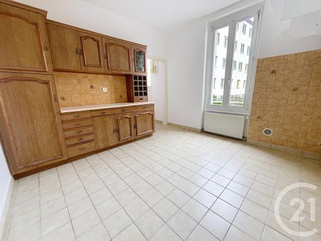 Location Appartement 3 pièces 67m² CLERMONT FERRAND 63100 - Photo 4
