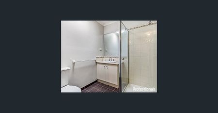 Stunning 3-Bedroom Home! - Photo 3