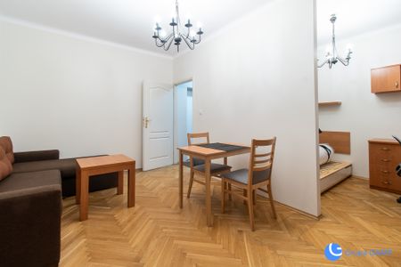 Kawalerka z oddzielną kuchnią *Kazimierz* 35 m² - Photo 3