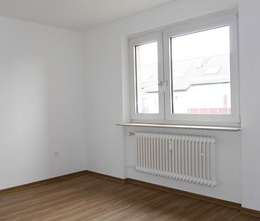 ﻿Schöne 2-Zimmer-Wohnung mit Balkon in Maintal-Dörnigheim zu vermieten - Photo 2