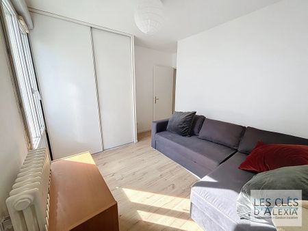 Location Appartement 3 pièces 64m² LYON 7ème - Photo 2