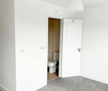 Queens Ave, Glazebury, WA3 - Photo 5