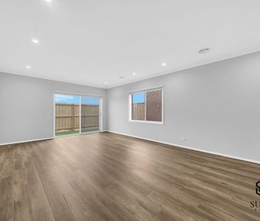 BRAND NEW 4 Bedroom Home! - Photo 4