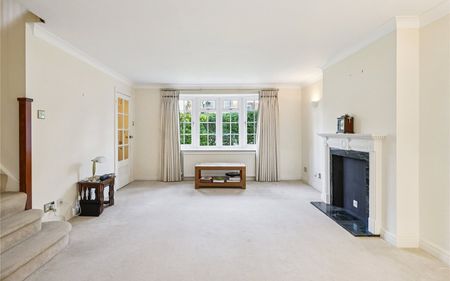 St. Georges Road, Weybridge, Surrey, KT13 - Photo 3