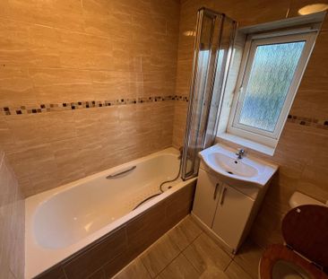 2 bedroom maisonette to rent - Photo 6