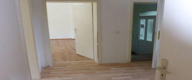 Gute 2 Raum Wohnung - Photo 1