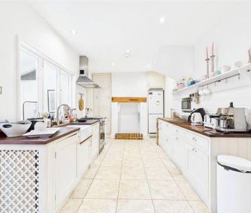 3 bedroom house to rent - Photo 2