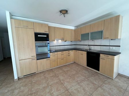 4.5 Zimmer, 120 m², 4. Stock - Photo 2