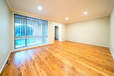 Comfy Living in Popular Location&excl; - Photo 3