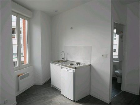 1 Pièce bis Centre ville – - Photo 2