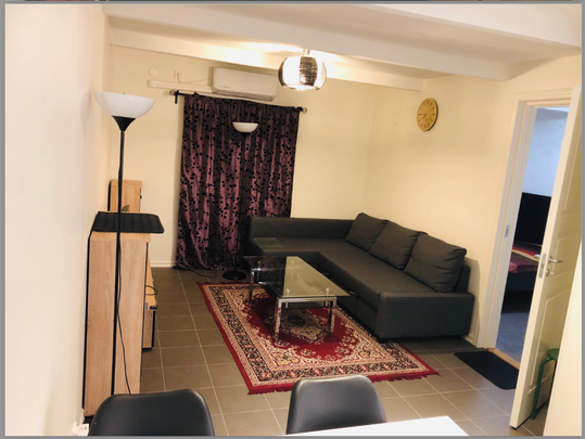 Helgavägen, Täby - Foto 1