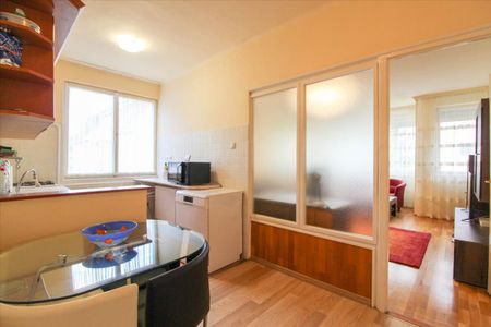 Kiadó felújított lakás - Debrecen - Fotó 3