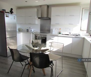 1 bedroom flat to rent - Photo 4