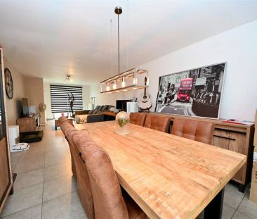 Woning met 4 slaapkamers en garage. - Photo 4