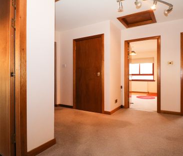 Carmichael Court, Dundee - Photo 5