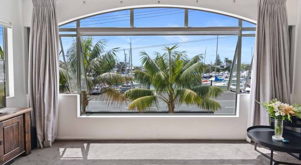 Like Living In Monaco - Photo 1