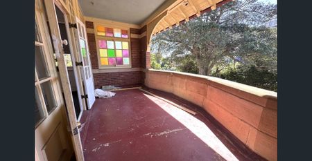 Oversized two bed apartment - Photo 3