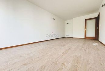 Apartamento T2 em Porto