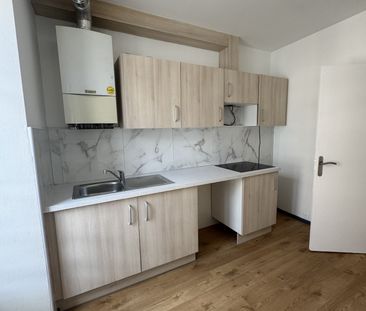 Location Appartement 2 pièces 46m² TULLE 19000 - Photo 3