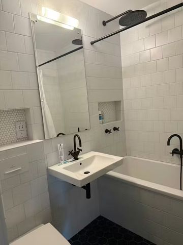 Charlemont Street, Dublin - Photo 4