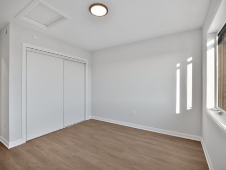 For Lease - 301 Glenroy Gilbert Drive Unit# 7, Barrhaven, Ontario - Photo 5