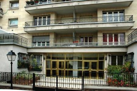 location Appartement T1 DE 22.1m² À PARIS - Photo 2